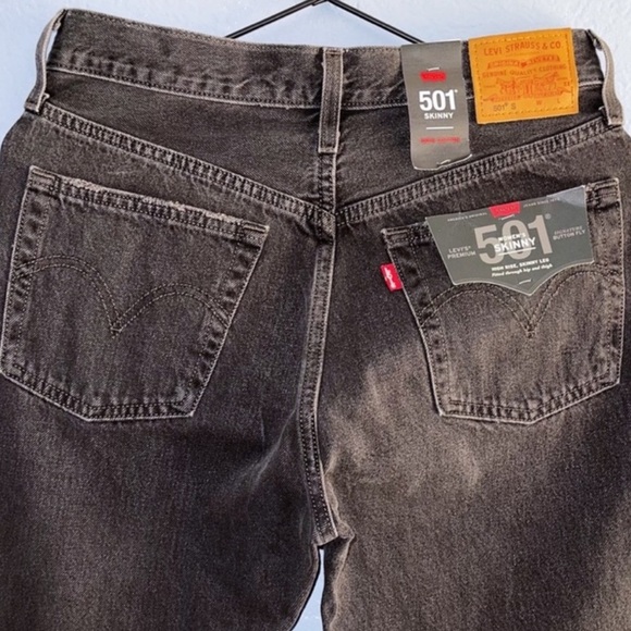 Levis 501 ARITZA SKINNY CROP BLACK MAIL JEANS 26 - Picture 4 of 6